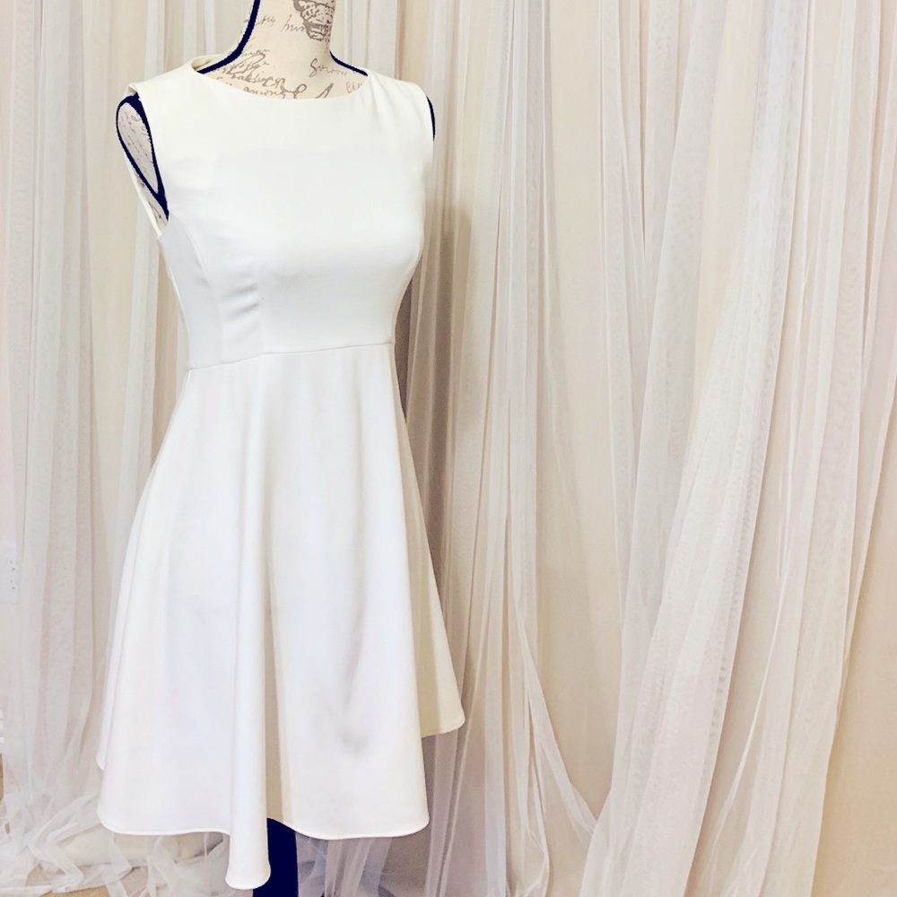 French Connection Sleeveless White Cut Out Dress Size 6